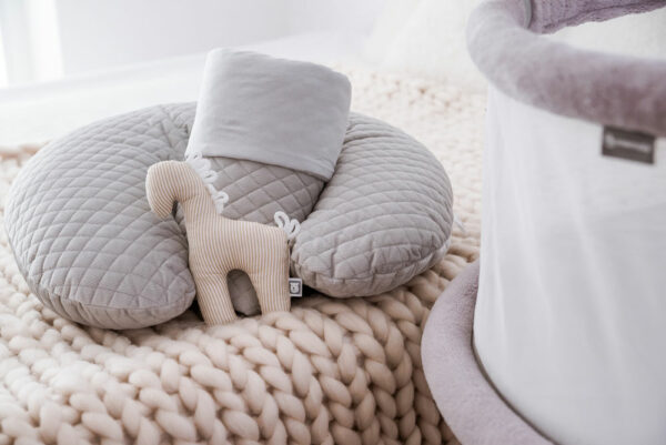 Memola_Miminu-baby-blanket-babydecke-kocyk-quilted-cotton-Grey-DSC_2916-s